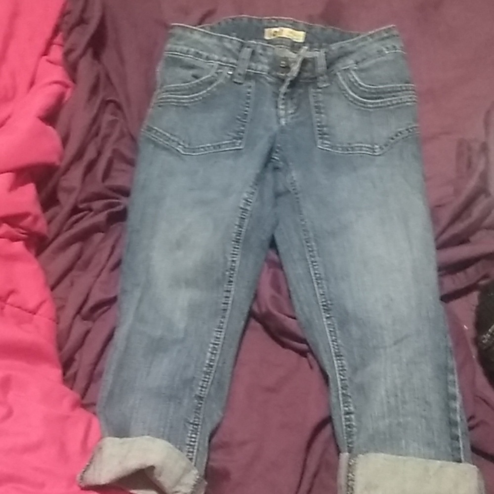 Excellent condition Lei Capri size 1
